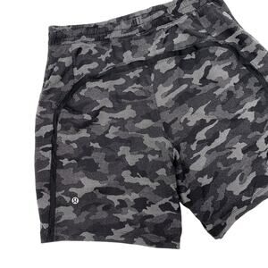Lululemon camo Men's Athletic Shorts